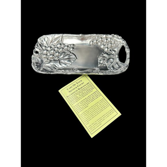 New in Box Arthur Court 2005 Grape 10" x 5" Small Olive Cheese Appetizer Tray - Picture 1 of 10